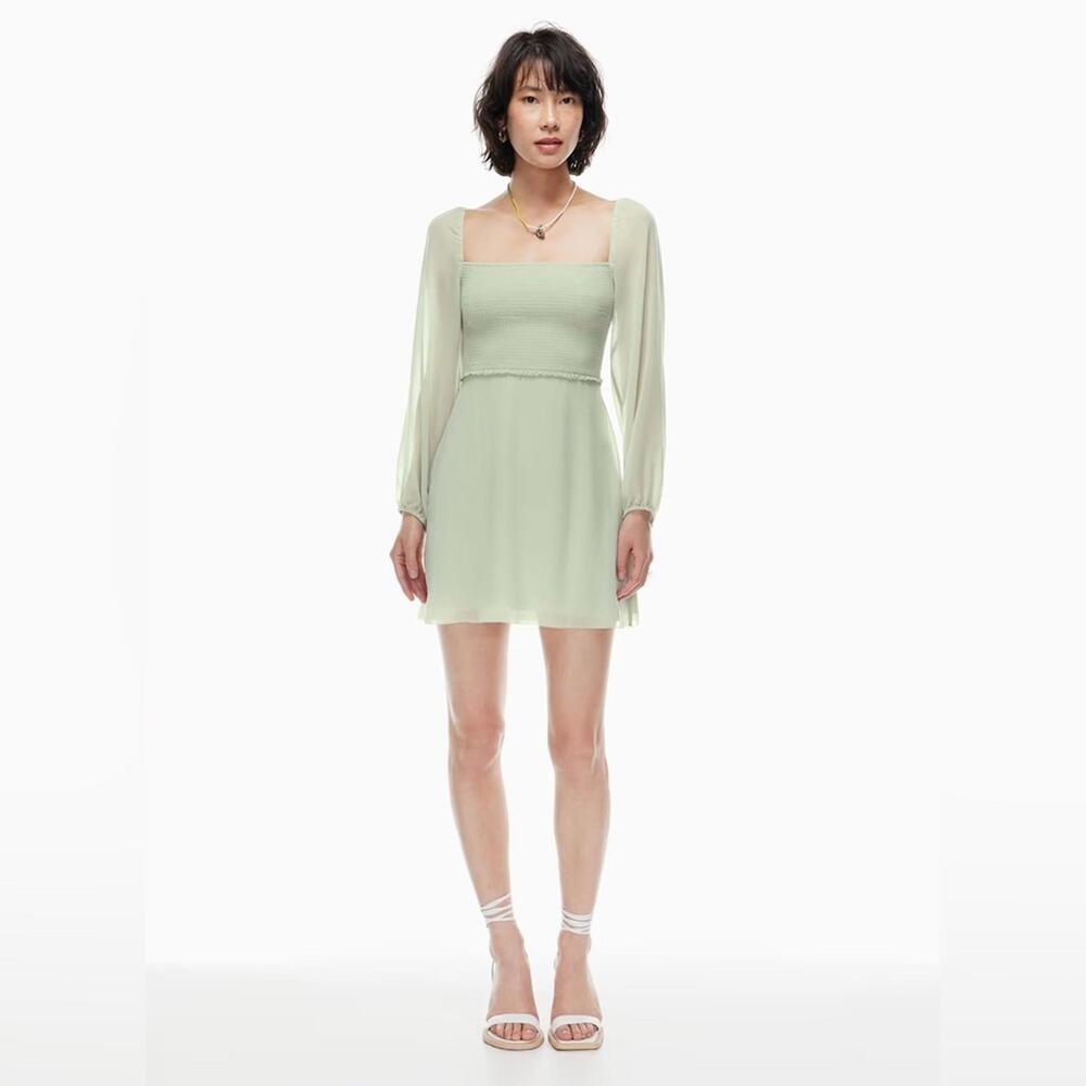 Aritzia Wilfred Villa Smocked chiffon mini dress - Sage Green - 4